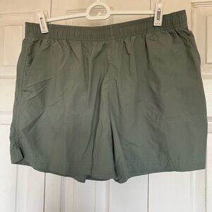 Columbia Women's Green Athletic Shorts
